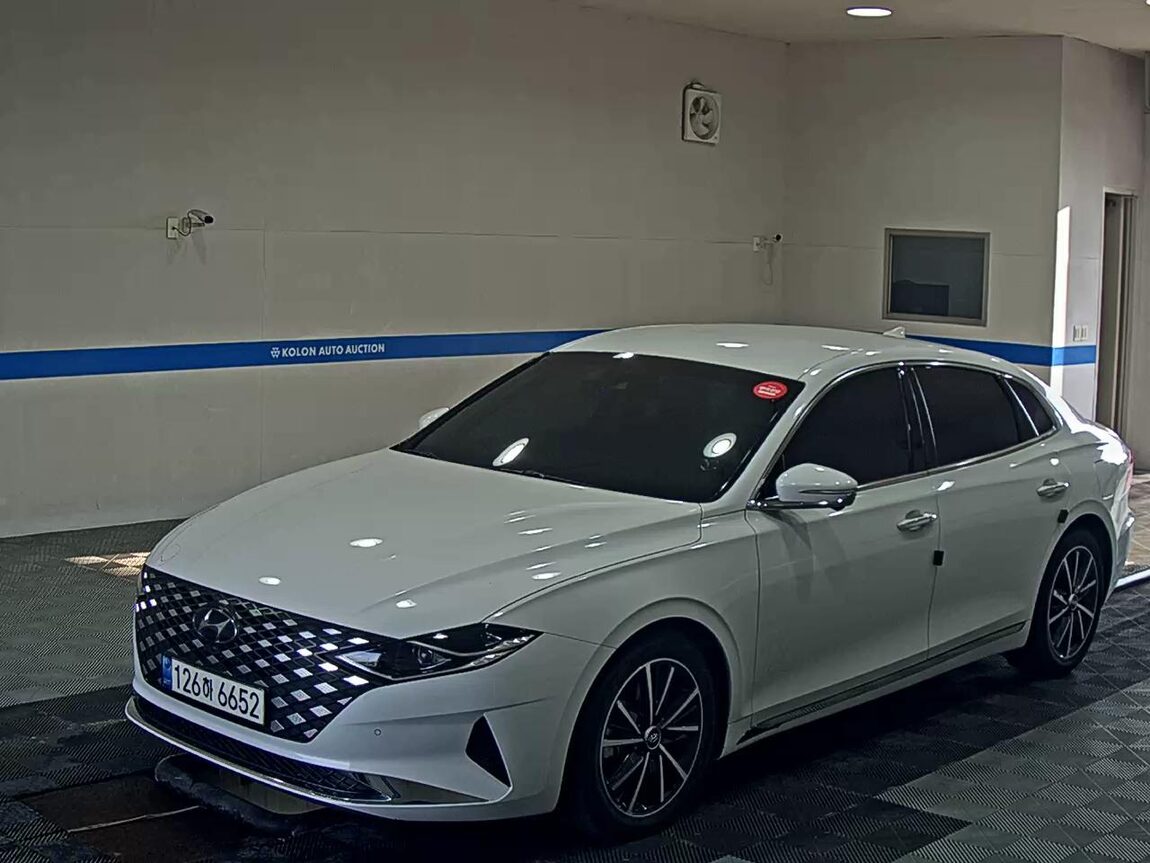 HYUNDAI THE NEW GRANDEUR IG GASOLINE 2.5 EXCLUSIVE 2022 - zdjęcie 2