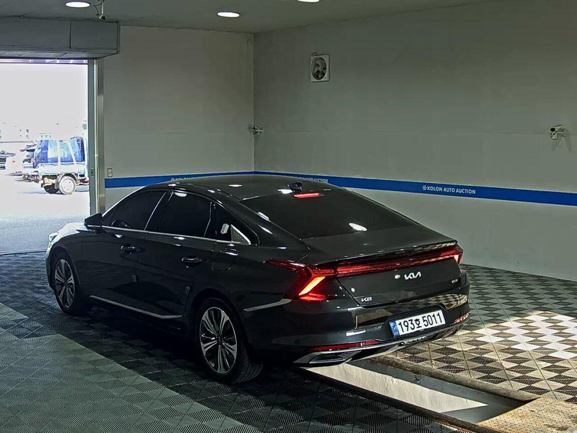 KIA K8 HYBRID HEV SIGNATURE 2023 - zdjęcie 6