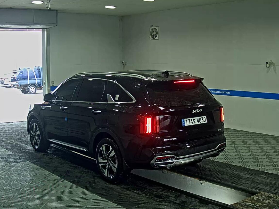 KIA NEW SORENTO HYBRID (MQ4) 1.6 HEV 2WD NOBLESSE 2023 - zdjęcie 6