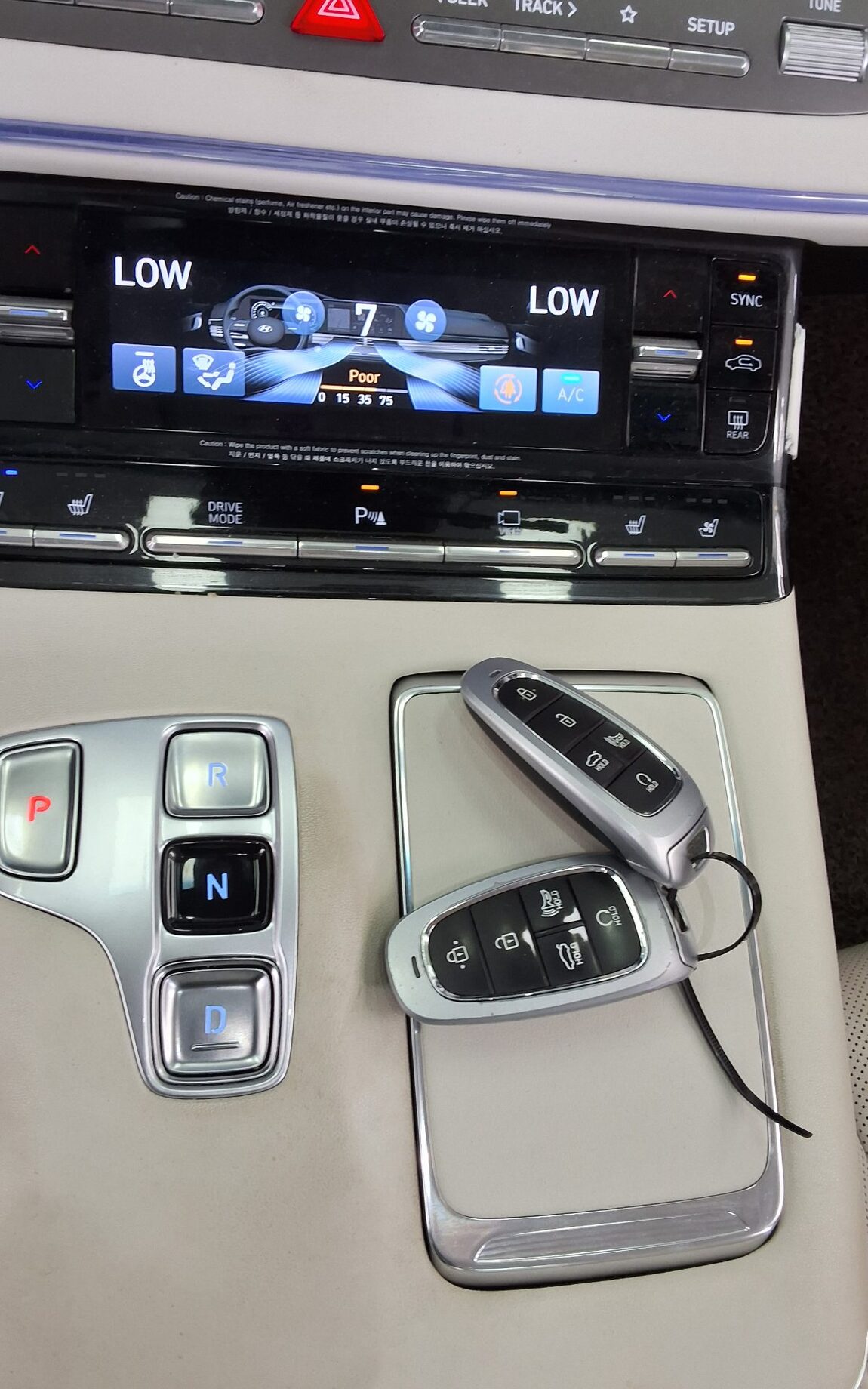 HYUNDAI THE NEW GRANDEUR IG GASOLINE 2.5 LE BLANC 2023 - zdjęcie 20