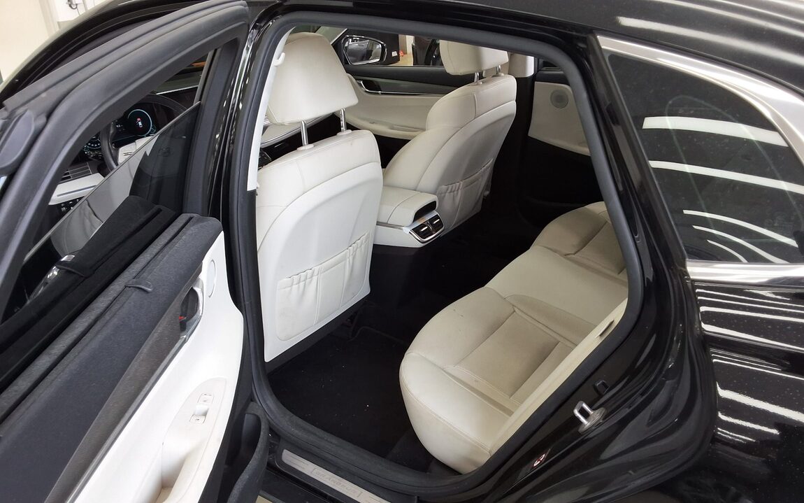 HYUNDAI THE NEW GRANDEUR IG GASOLINE 2.5 LE BLANC 2023 - zdjęcie 12