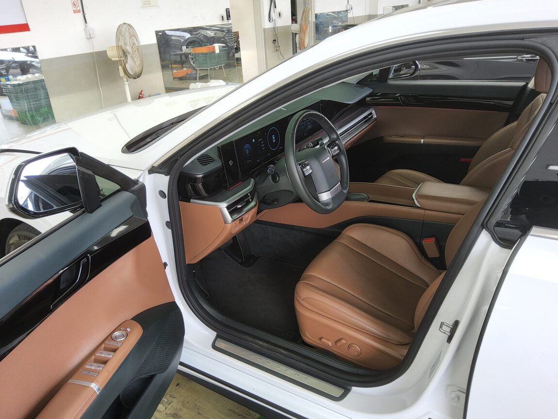 HYUNDAI THE ALL NEW GRANDEUR GASOLINE 2.5 PREMIUM 2023 - zdjęcie 10