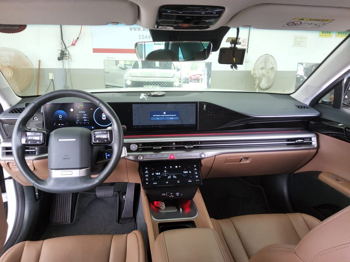HYUNDAI THE ALL NEW GRANDEUR GASOLINE 2.5 PREMIUM 2023 - zdjęcie 11