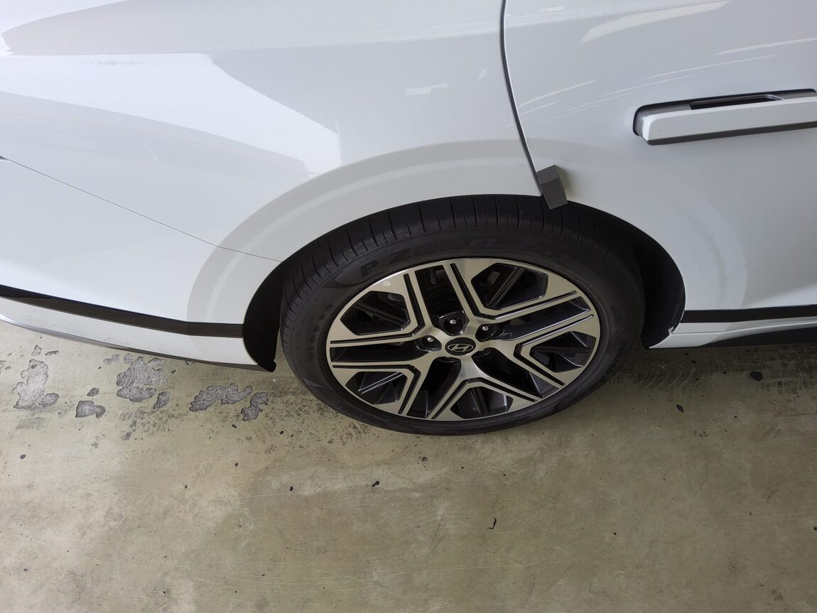 HYUNDAI THE ALL NEW GRANDEUR GASOLINE 2.5 PREMIUM 2023 - zdjęcie 24