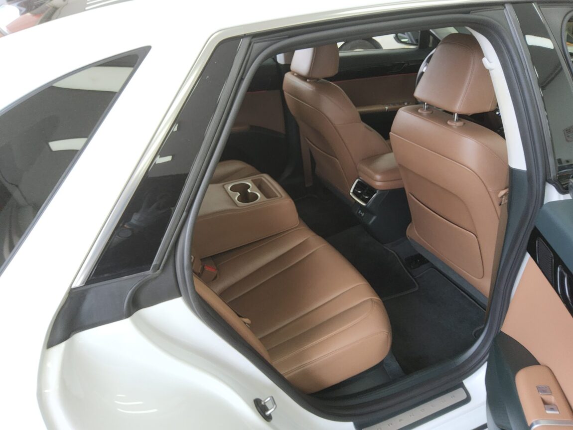 HYUNDAI THE ALL NEW GRANDEUR GASOLINE 2.5 PREMIUM 2023 - zdjęcie 13