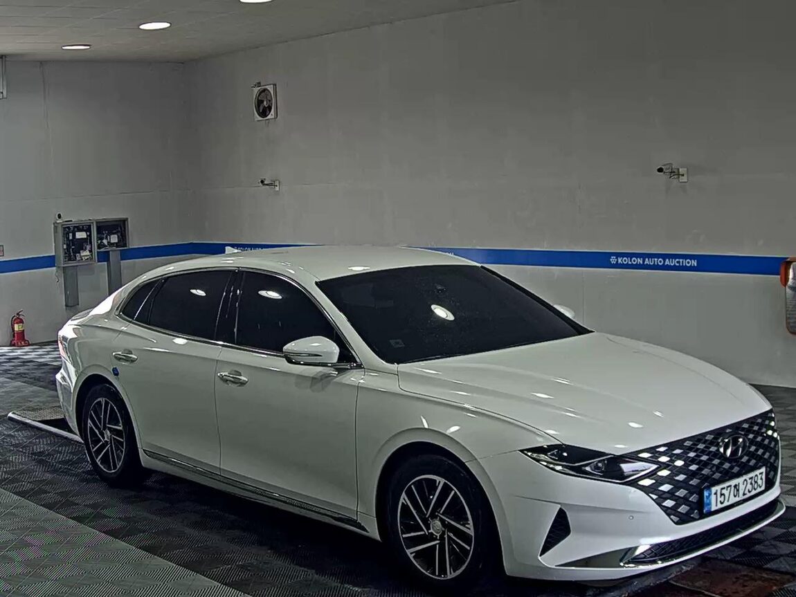 HYUNDAI THE NEW GRANDEUR IG GASOLINE 2.5 PREMIUM CHOICE 2020 - zdjęcie 3