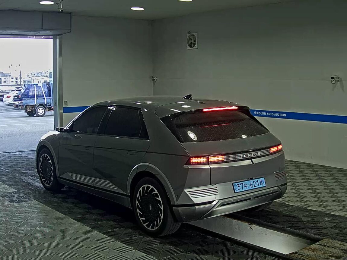HYUNDAI IONIQ 5 EV 2WD LONG RANGE PRESTIGE 2022 - zdjęcie 6