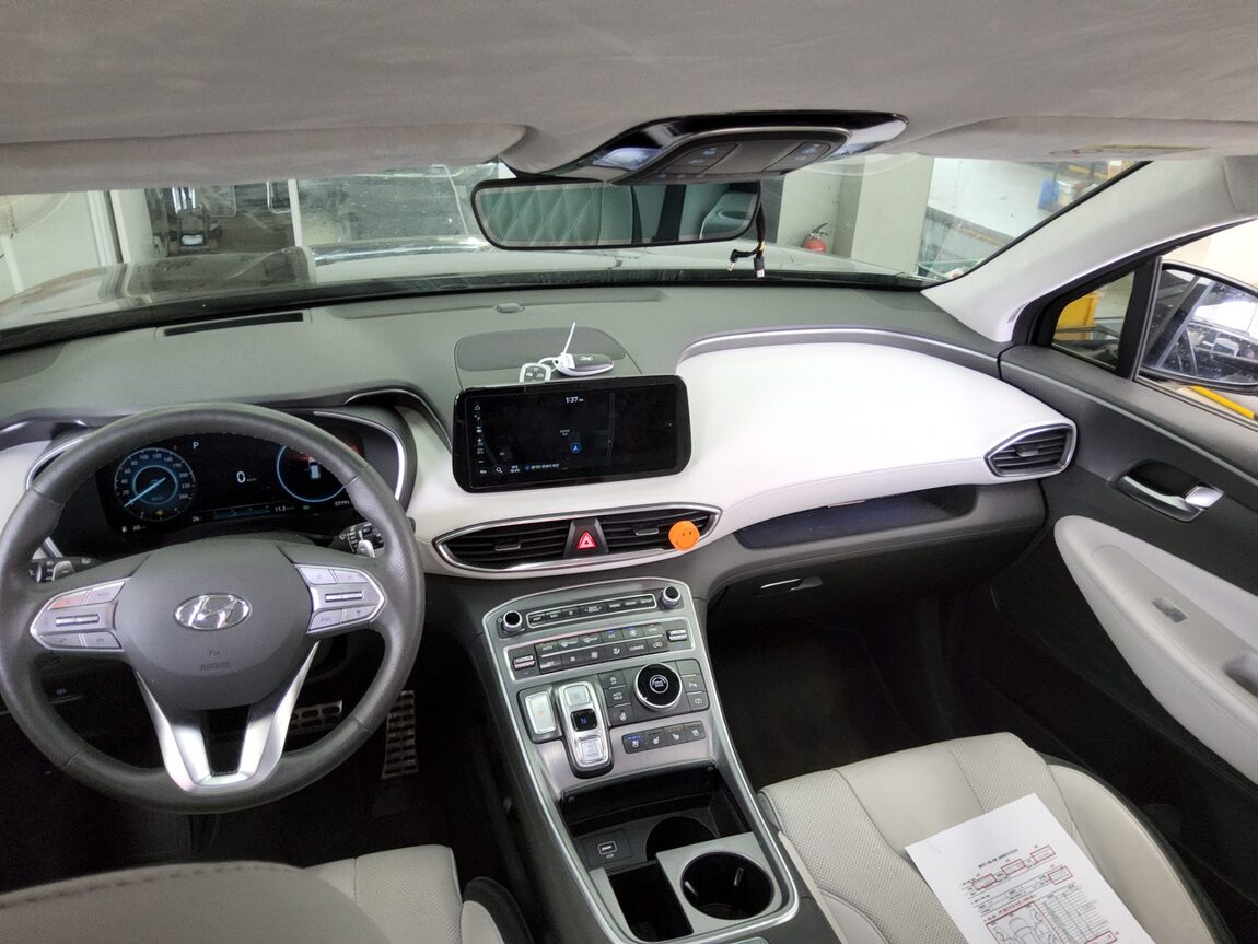 HYUNDAI THE NEW SANTA FE GASOLINE 2.5 2WD CALLIGRAPHY 2023 - zdjęcie 11