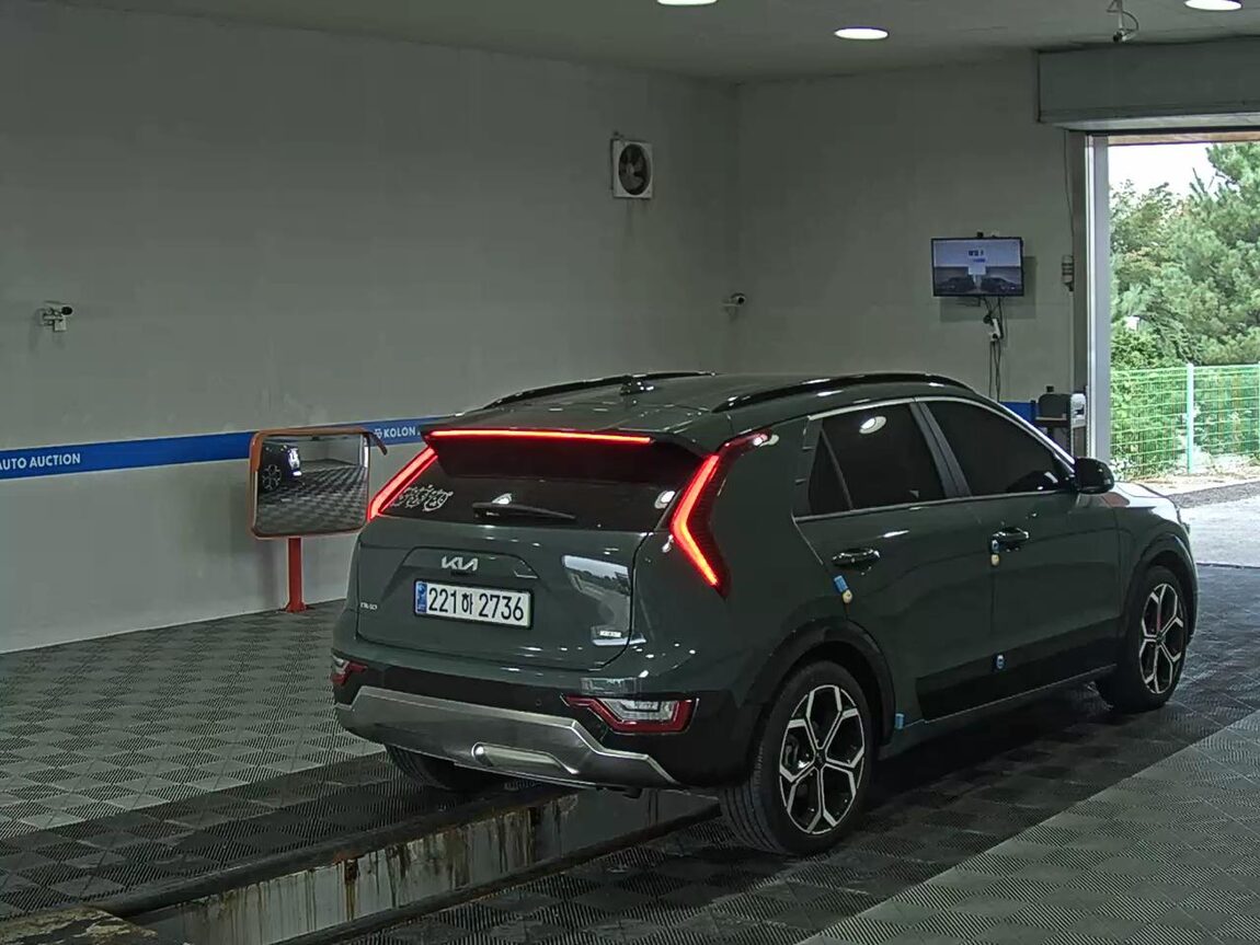 KIA THE ALL NEW NIRO 1.6 HEV SIGNATURE 2024 - zdjęcie 5
