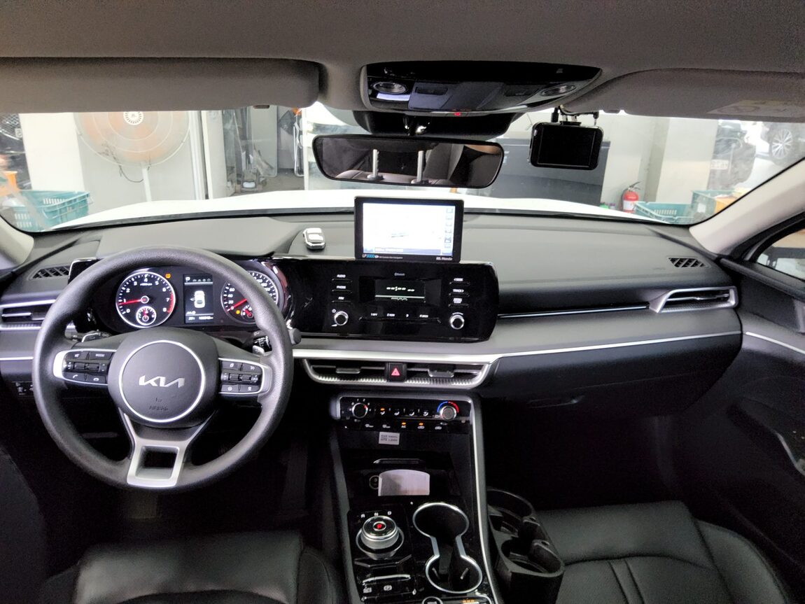 KIA NEW K5 (DL3) 2.0 LPI RENTAL CAR STANDARD 2023 - zdjęcie 11