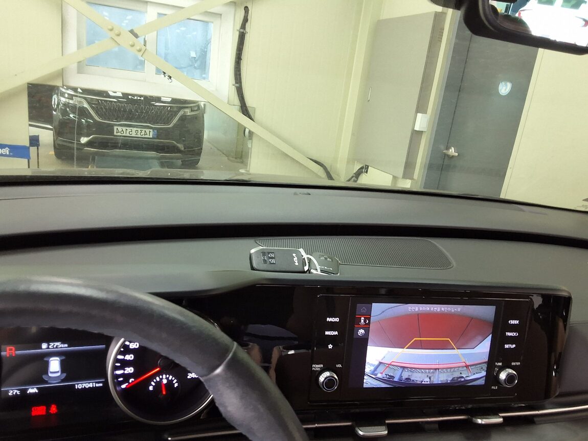 KIA NEW CARNIVAL (KA4) 9-SEATER GASOLINE NOBLESSE 2022 - zdjęcie 25
