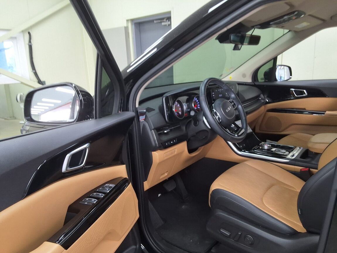 KIA NEW CARNIVAL (KA4) 9-SEATER GASOLINE NOBLESSE 2022 - zdjęcie 11