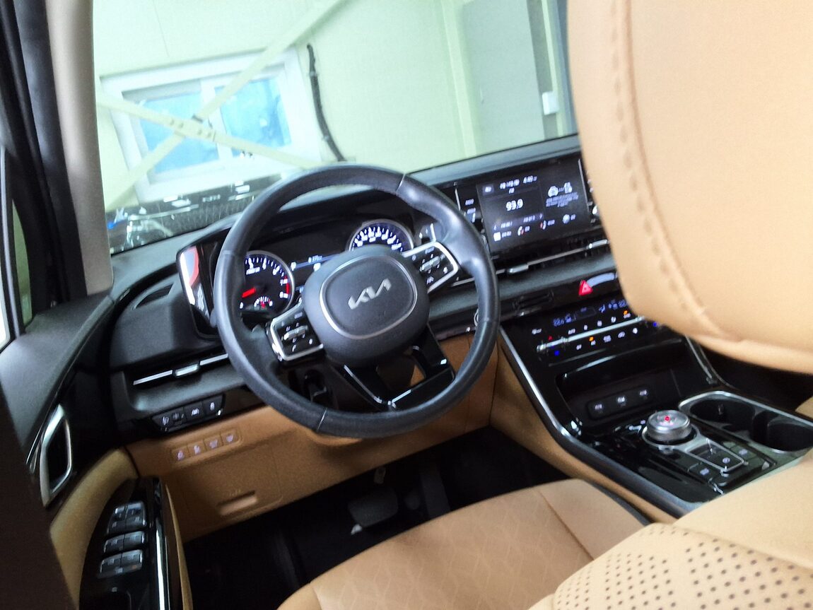 KIA NEW CARNIVAL (KA4) 9-SEATER GASOLINE NOBLESSE 2022 - zdjęcie 12