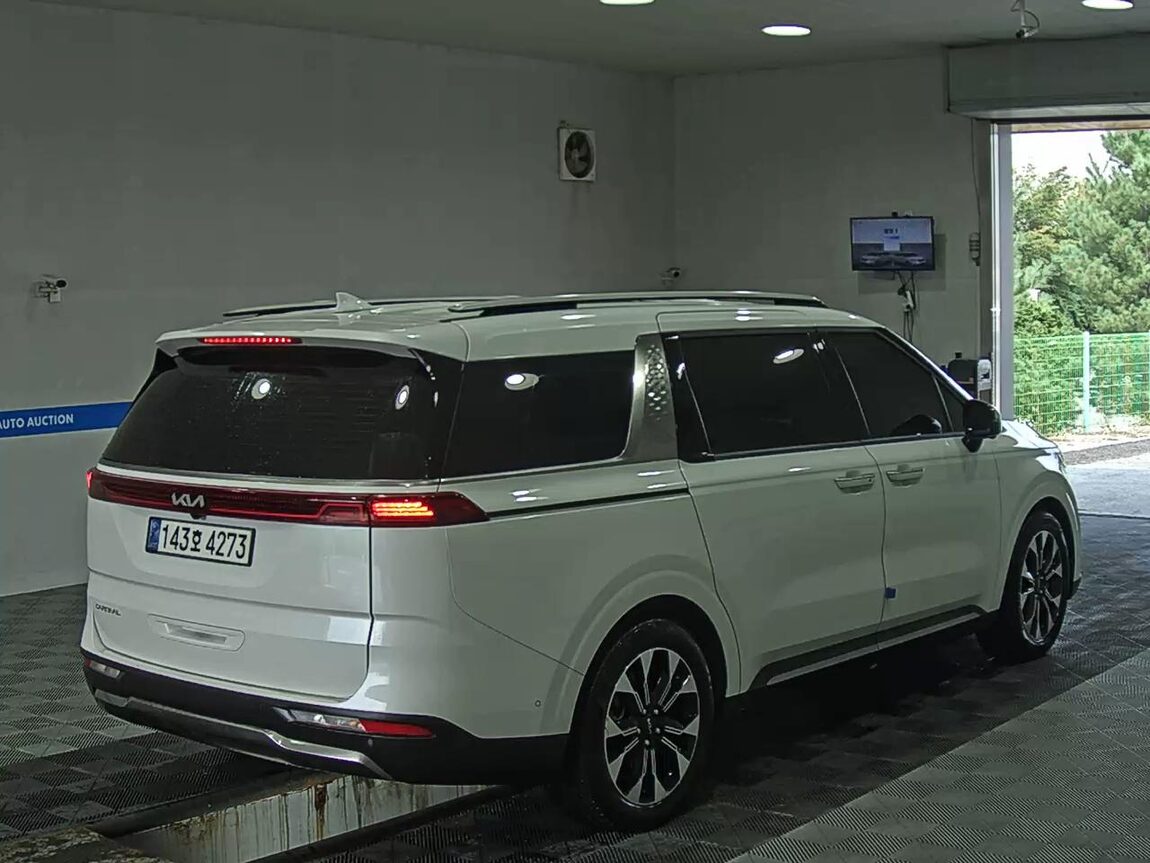 KIA NEW CARNIVAL (KA4) 7-SEATER GASOLINE SIGNATURE 2023 - zdjęcie 5
