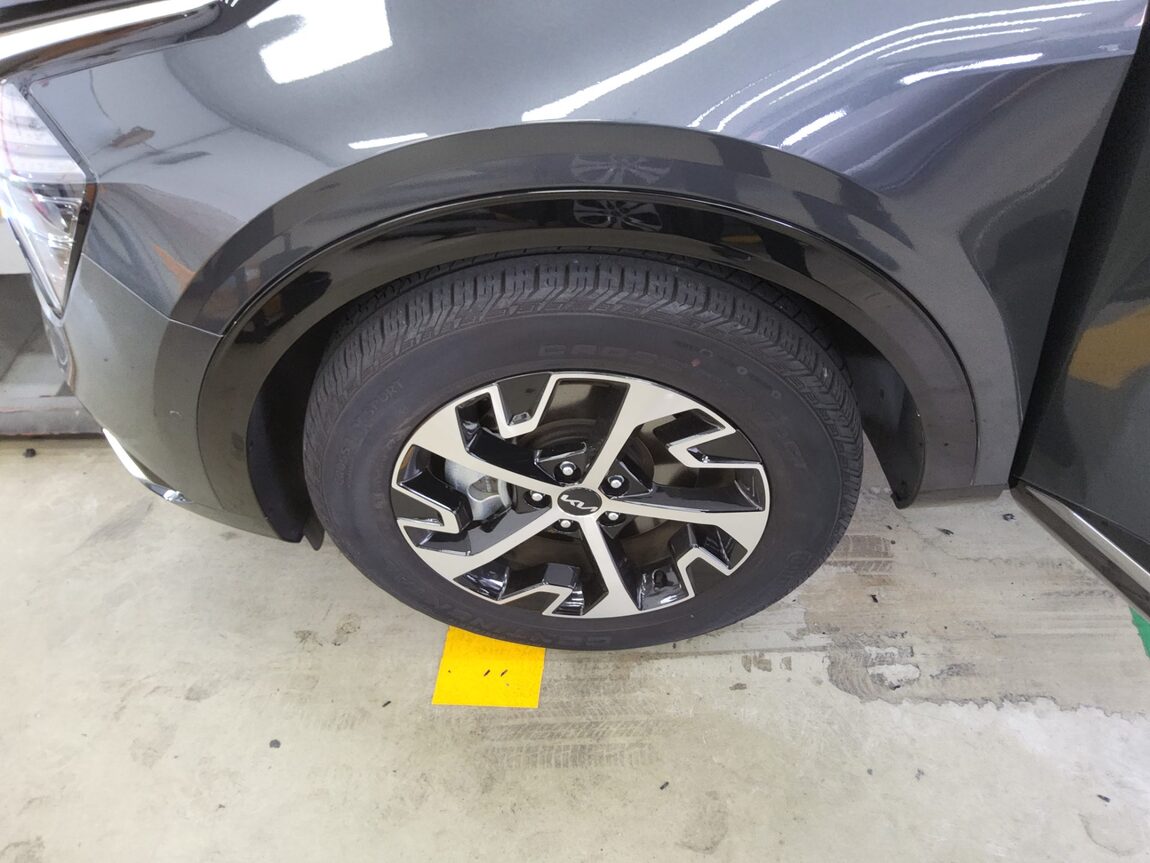 KIA THE ALL NEW SPORTAGE HYBRID 1.6 HEV SIGNATURE 2023 - zdjęcie 20