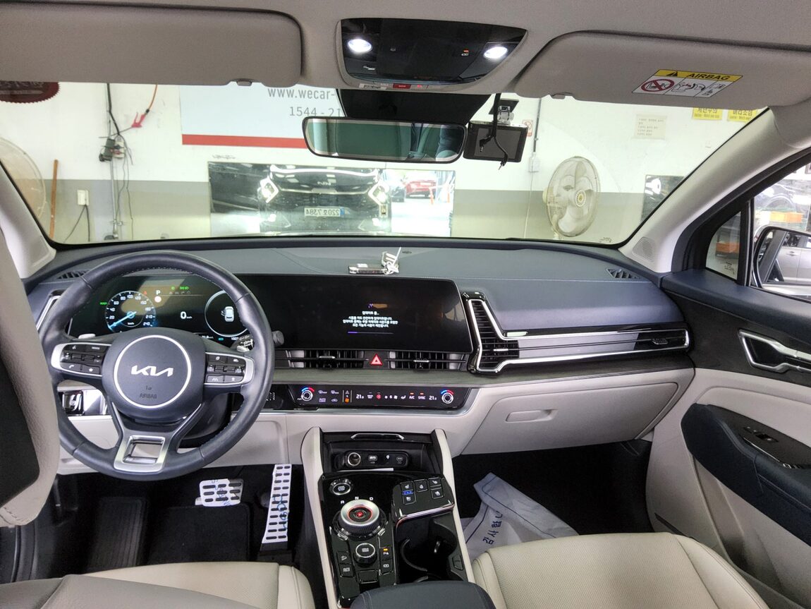 KIA THE ALL NEW SPORTAGE HYBRID 1.6 HEV SIGNATURE 2023 - zdjęcie 11