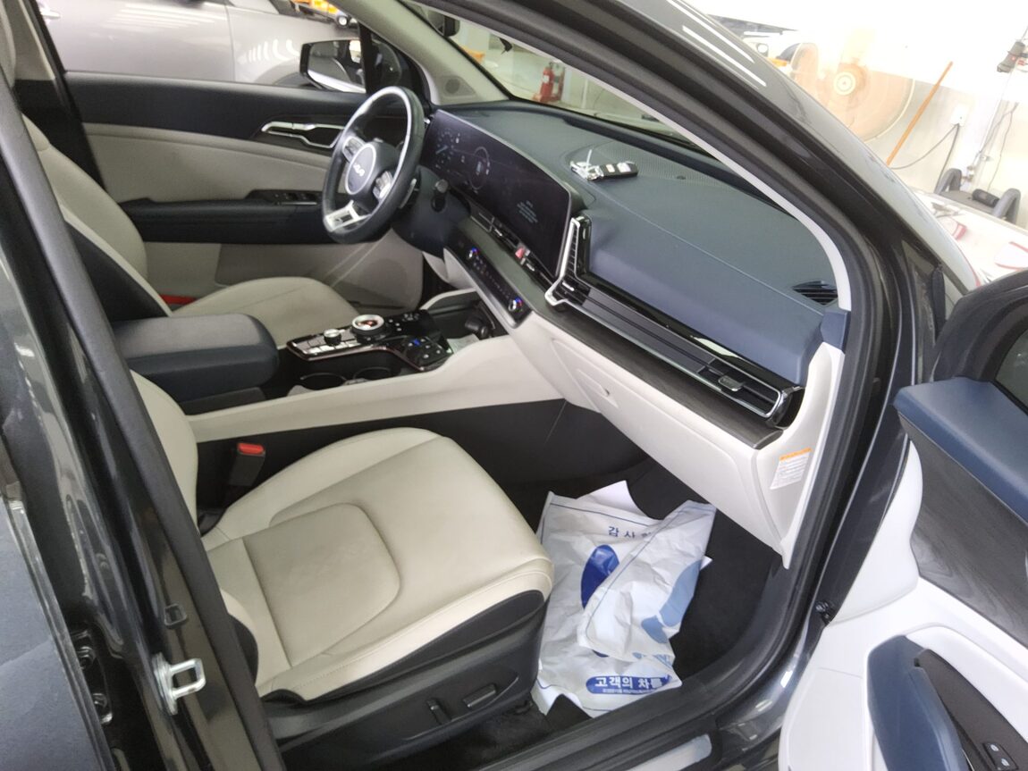 KIA THE ALL NEW SPORTAGE HYBRID 1.6 HEV SIGNATURE 2023 - zdjęcie 14