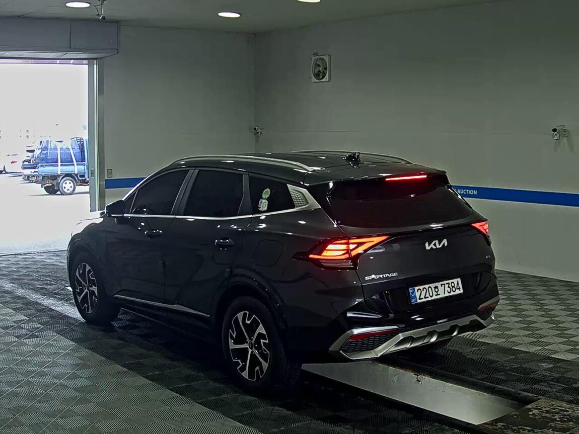 KIA THE ALL NEW SPORTAGE HYBRID 1.6 HEV SIGNATURE 2023 - zdjęcie 6