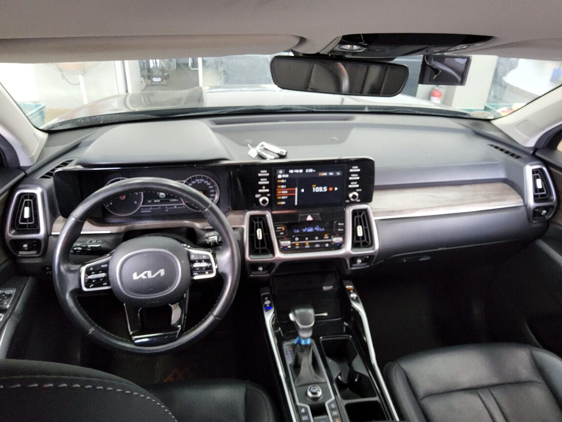 KIA NEW SORENTO (MQ4) 2.2 DIESEL 2WD PRESTIGE 2022 - zdjęcie 11