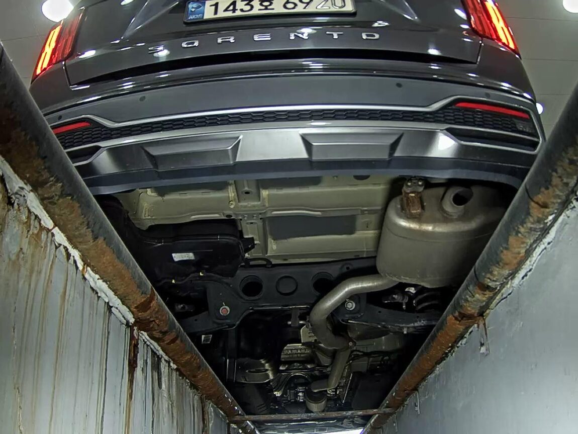 KIA NEW SORENTO (MQ4) 2.2 DIESEL 2WD PRESTIGE 2022 - zdjęcie 8