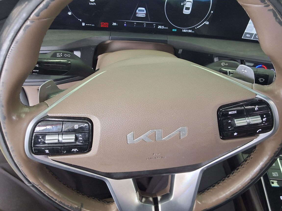 KIA K8 HYBRID HEV NOBLESSE 2022 - zdjęcie 17