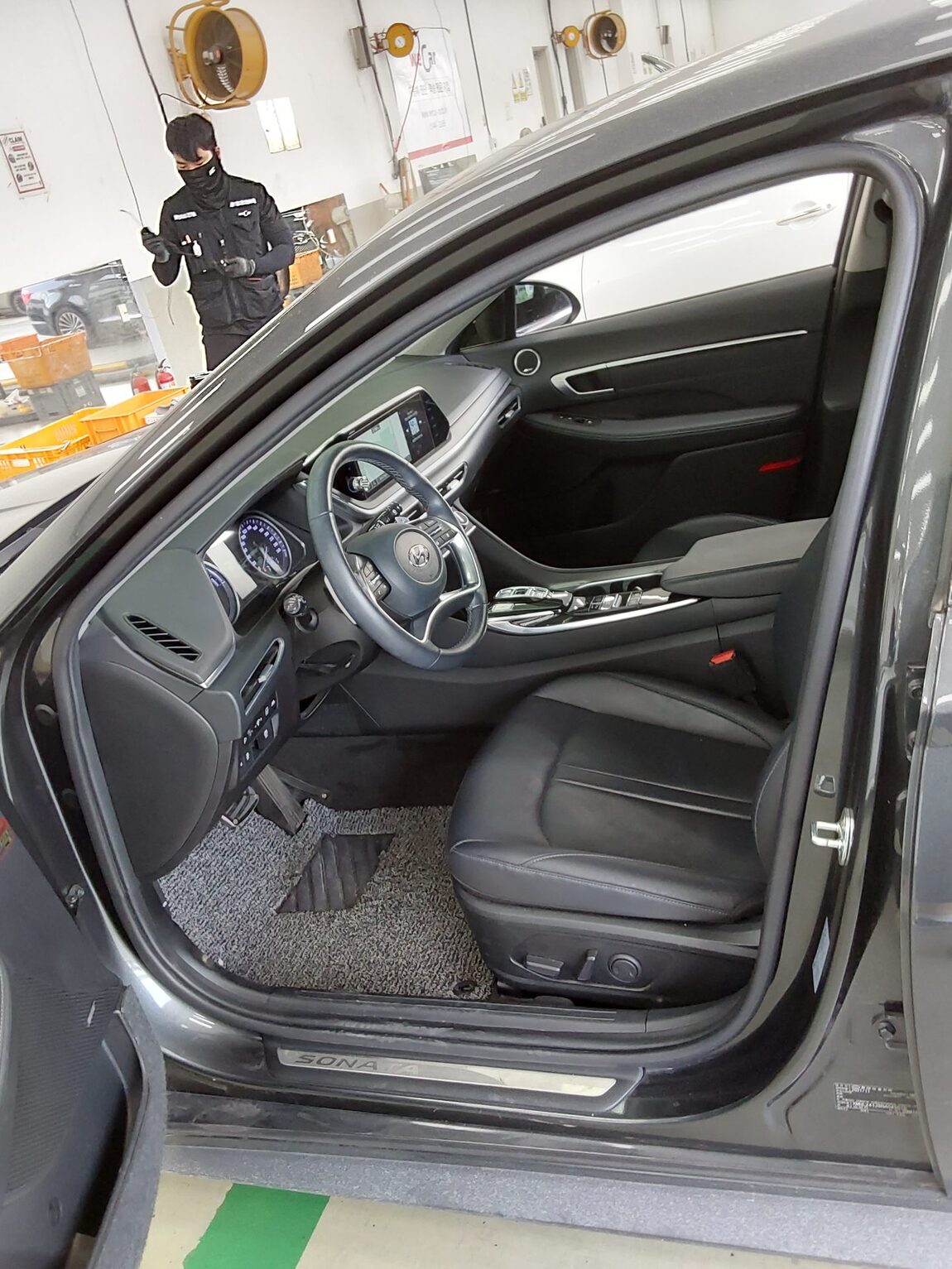 HYUNDAI SONATA (DN8) HYBRID 2.0 HEV PREMIUM PLUS 2022 - zdjęcie 10
