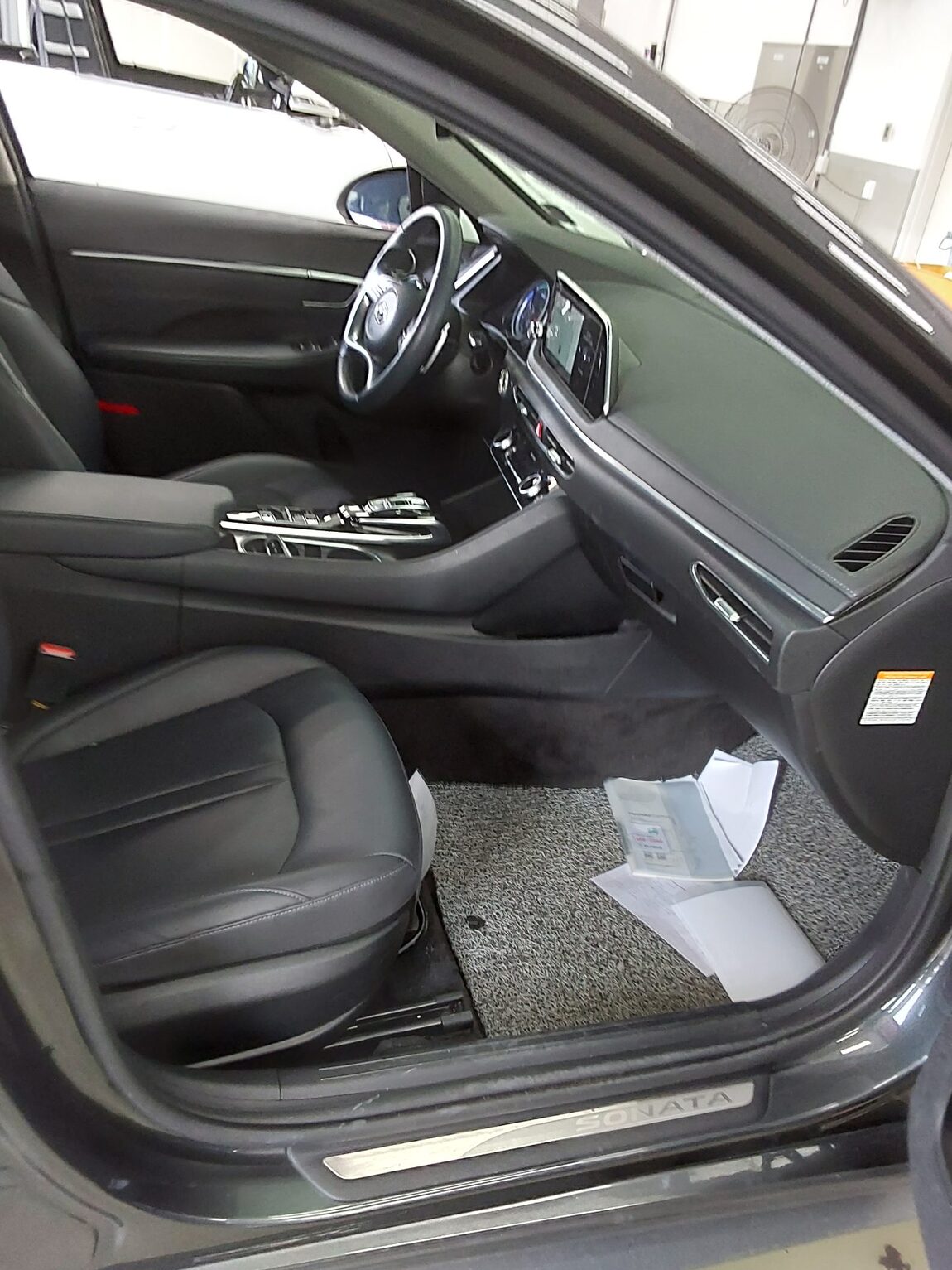 HYUNDAI SONATA (DN8) HYBRID 2.0 HEV PREMIUM PLUS 2022 - zdjęcie 14