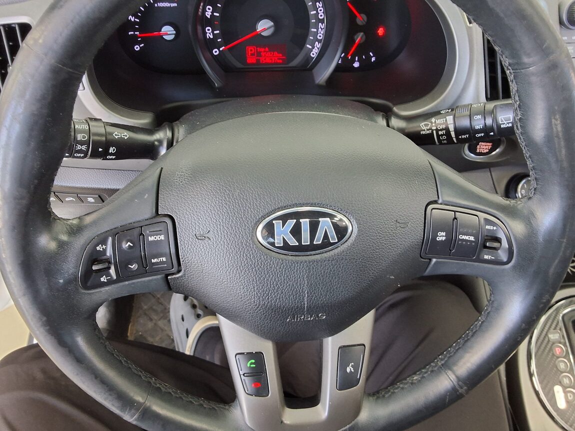 KIA THE NEW SPORTAGE R DIESEL R2.0 2WD ACE 2016 - zdjęcie 17