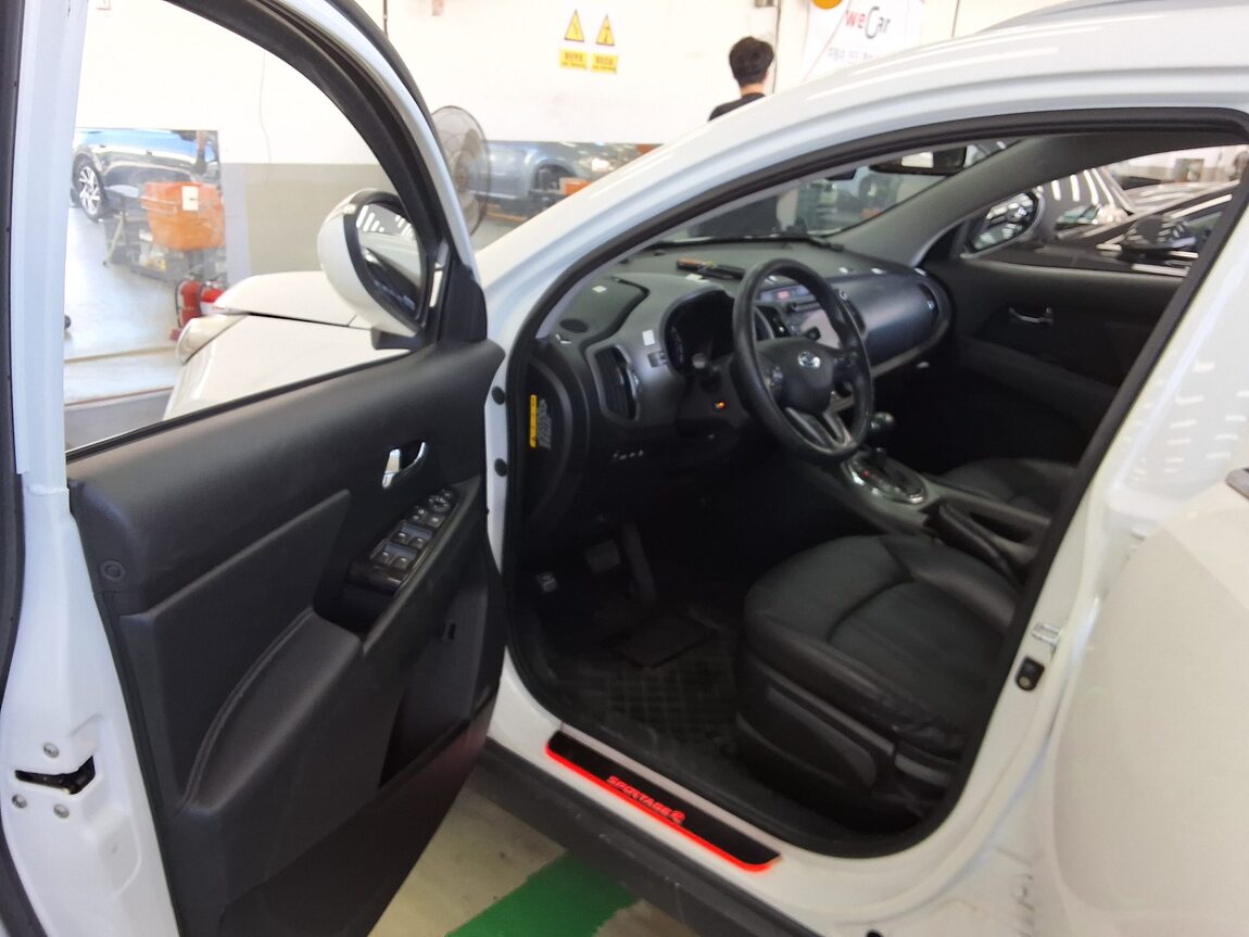KIA THE NEW SPORTAGE R DIESEL R2.0 2WD ACE 2016 - zdjęcie 10
