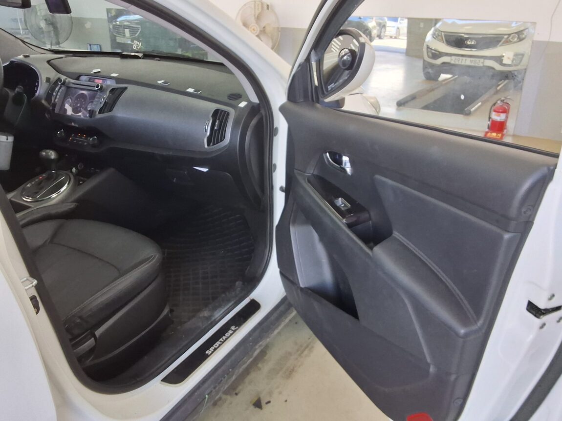 KIA THE NEW SPORTAGE R DIESEL R2.0 2WD ACE 2016 - zdjęcie 14