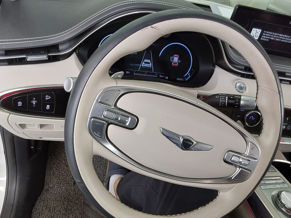 GENESIS GV70 2.5T AWD BASE MODEL 2023 - zdjęcie 18