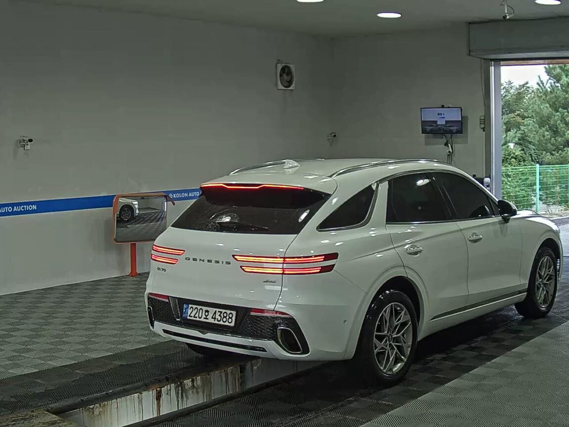 GENESIS GV70 2.5T AWD BASE MODEL 2023 - zdjęcie 5