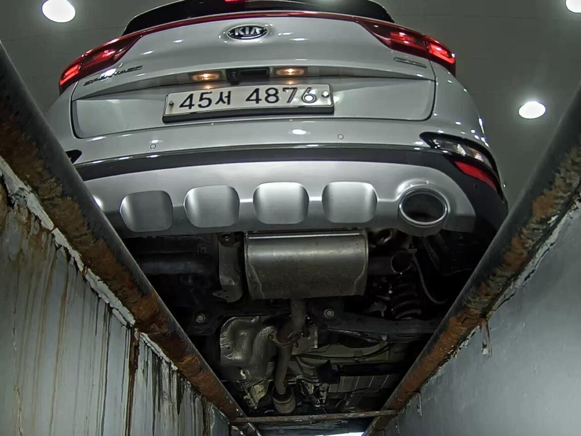 KIA SPORTAGE THE BOLD R2.0 DIESEL 2WD PRESTIGE 2019 - zdjęcie 8