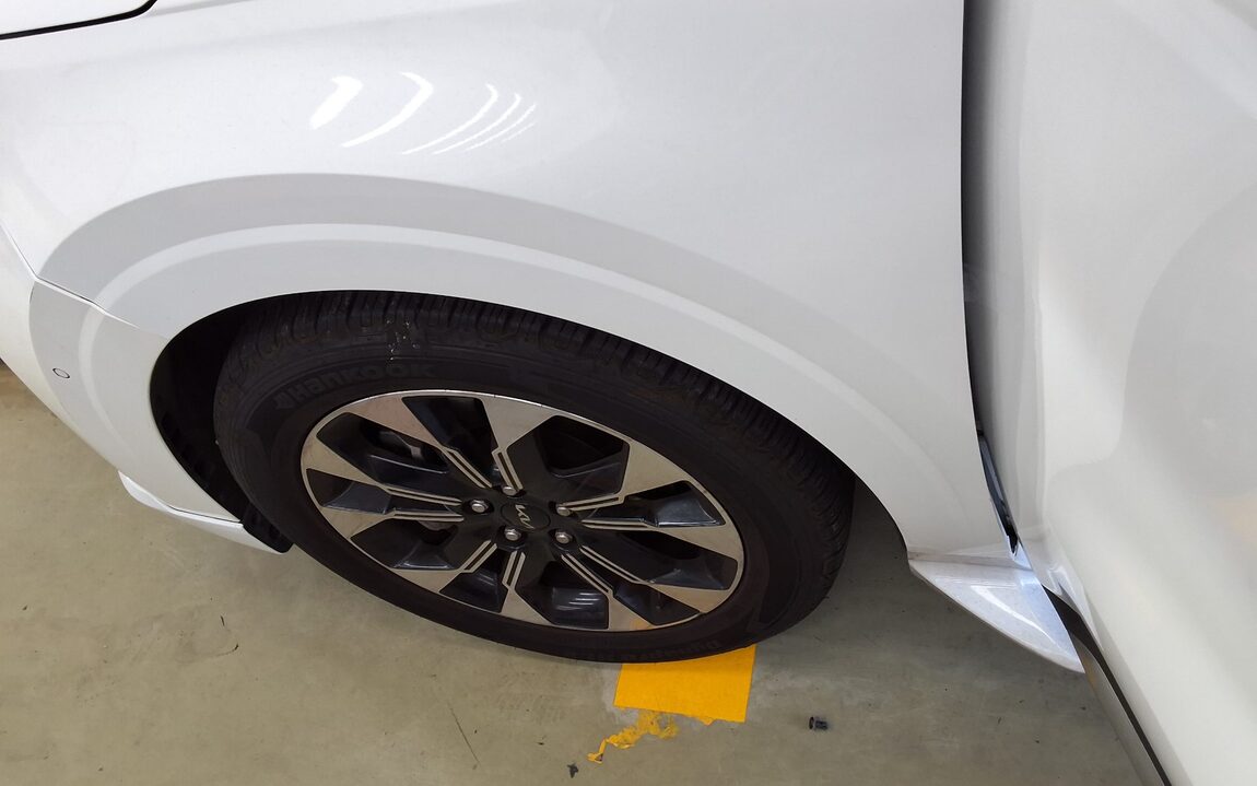 KIA NEW CARNIVAL (KA4) HI-LIMOUSINE 7-SEATER GASOLINE SIGNATURE 2023 - zdjęcie 25