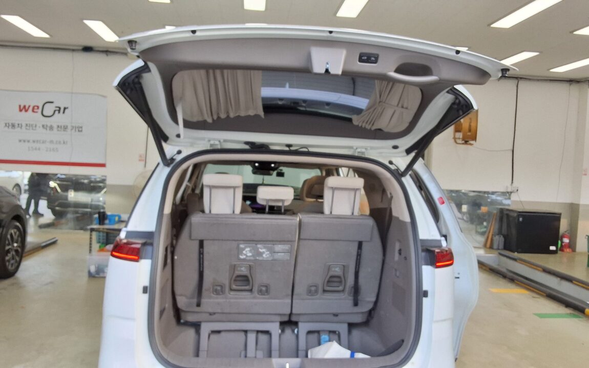 KIA NEW CARNIVAL (KA4) HI-LIMOUSINE 7-SEATER GASOLINE SIGNATURE 2023 - zdjęcie 15