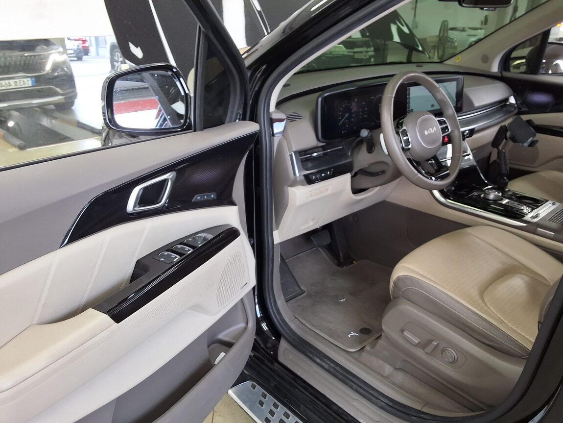 KIA NEW CARNIVAL (KA4) HI-LIMOUSINE 9-SEATER GASOLINE SIGNATURE 2023 - zdjęcie 11