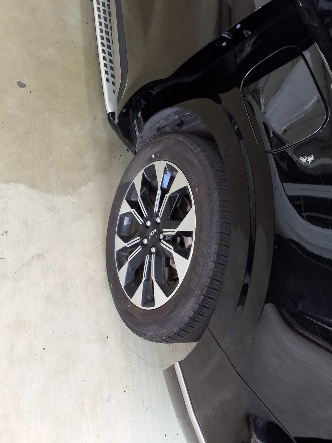 KIA NEW CARNIVAL (KA4) HI-LIMOUSINE 9-SEATER GASOLINE SIGNATURE 2023 - zdjęcie 25