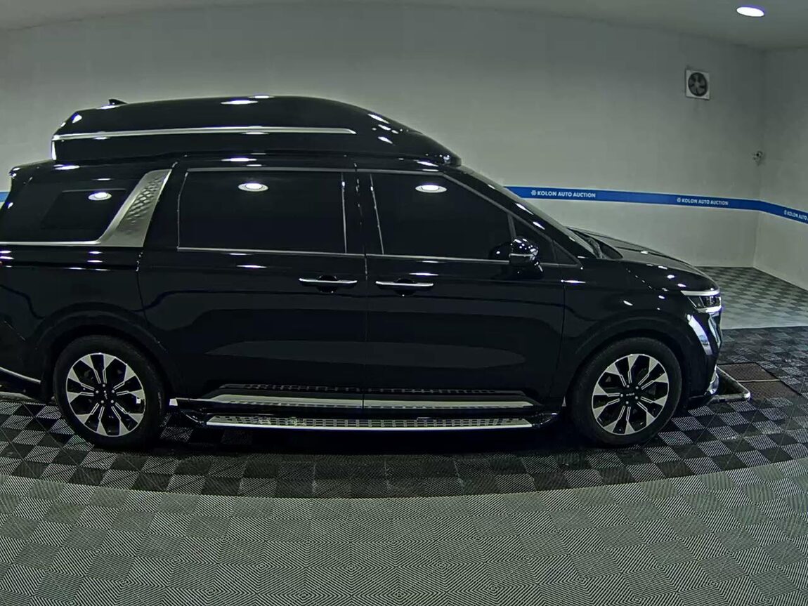 KIA NEW CARNIVAL (KA4) HI-LIMOUSINE 9-SEATER GASOLINE SIGNATURE 2023 - zdjęcie 4