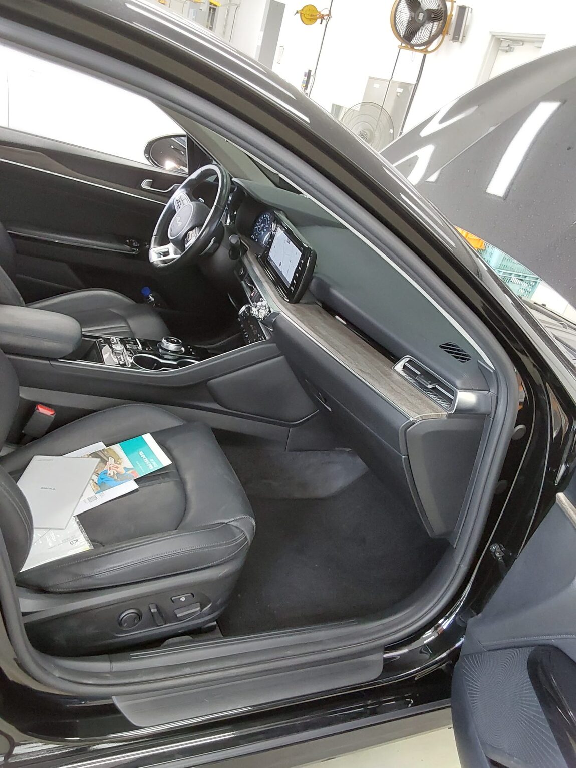 KIA NEW K5 (DL3) 2.0 GASOLINE NOBLESSE 2023 - zdjęcie 14