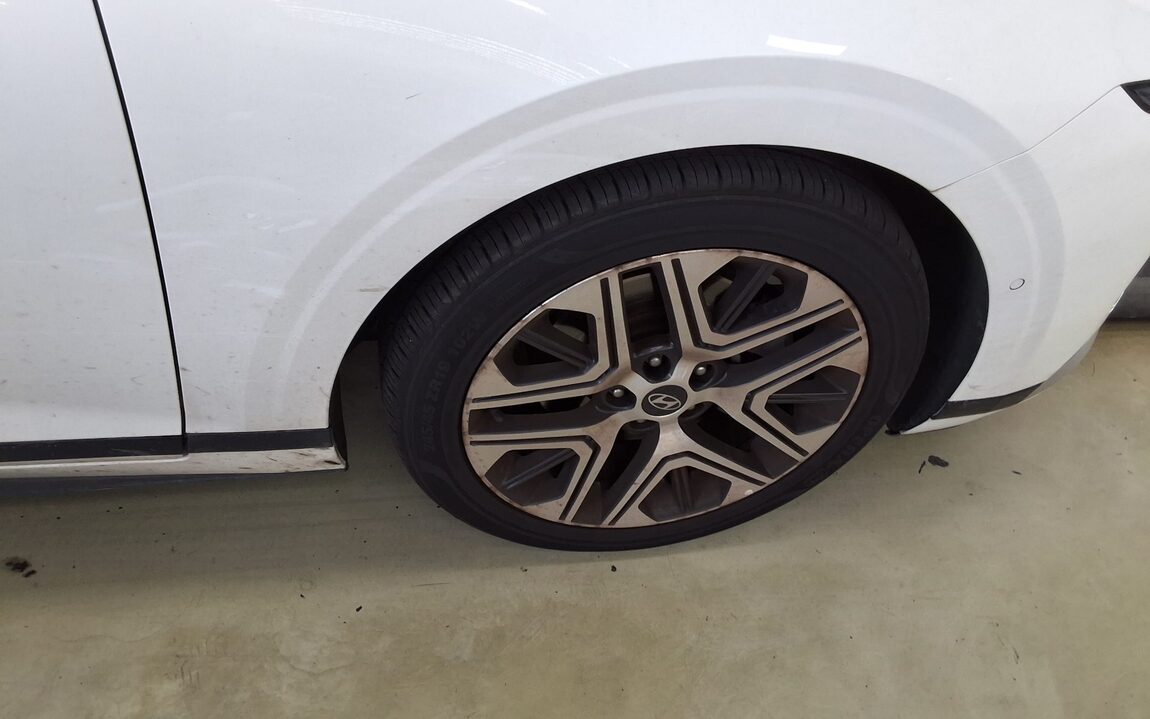 HYUNDAI THE ALL NEW GRANDEUR GASOLINE 2.5 EXCLUSIVE 2024 - zdjęcie 25
