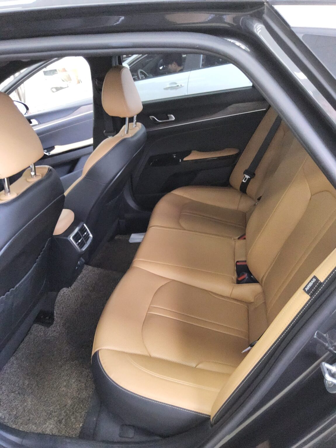 KIA NEW K5 (DL3) 2.0 GASOLINE NOBLESSE 2022 - zdjęcie 12