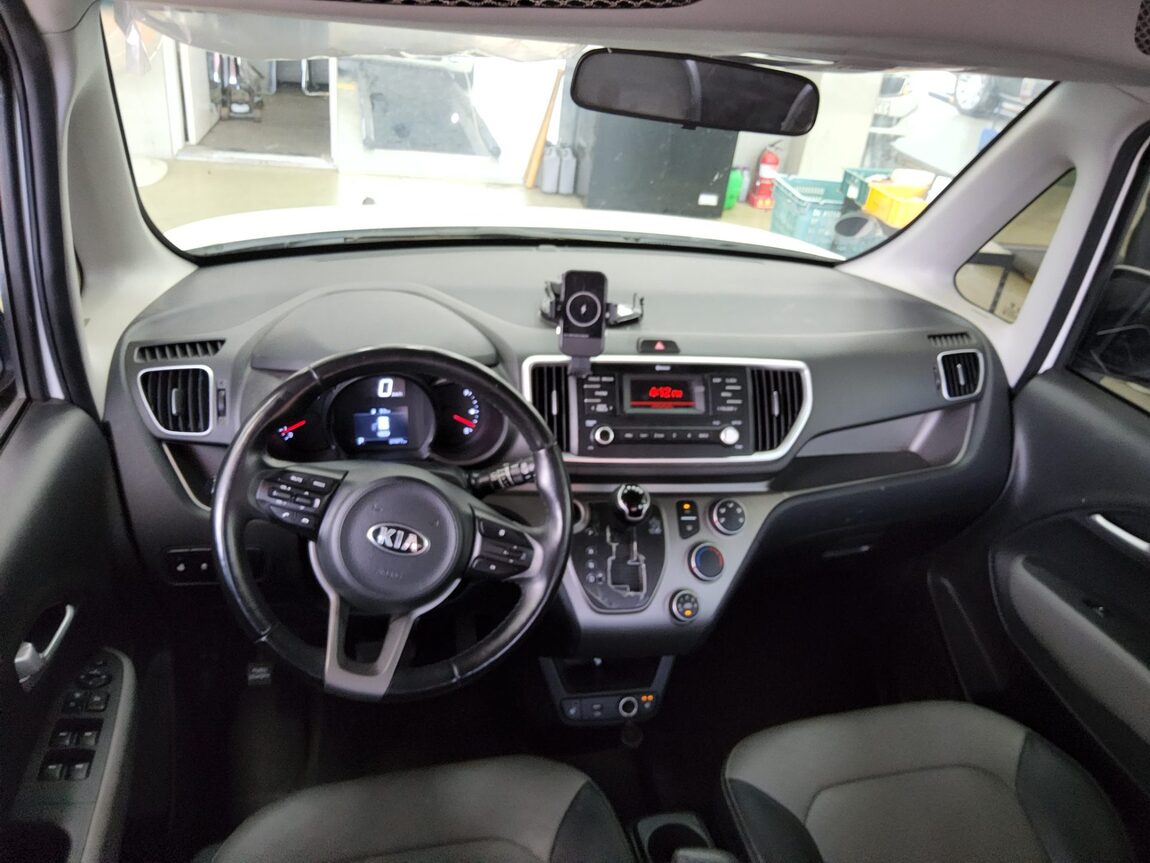 KIA THE NEW RAY 1.0 GASOLINE PRESTIGE 2021 - zdjęcie 11