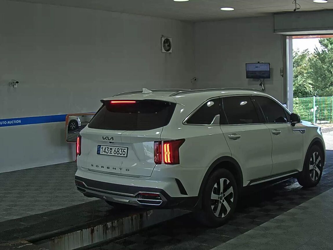 KIA NEW SORENTO (MQ4) 2.2 DIESEL 2WD PRESTIGE 2022 - zdjęcie 5