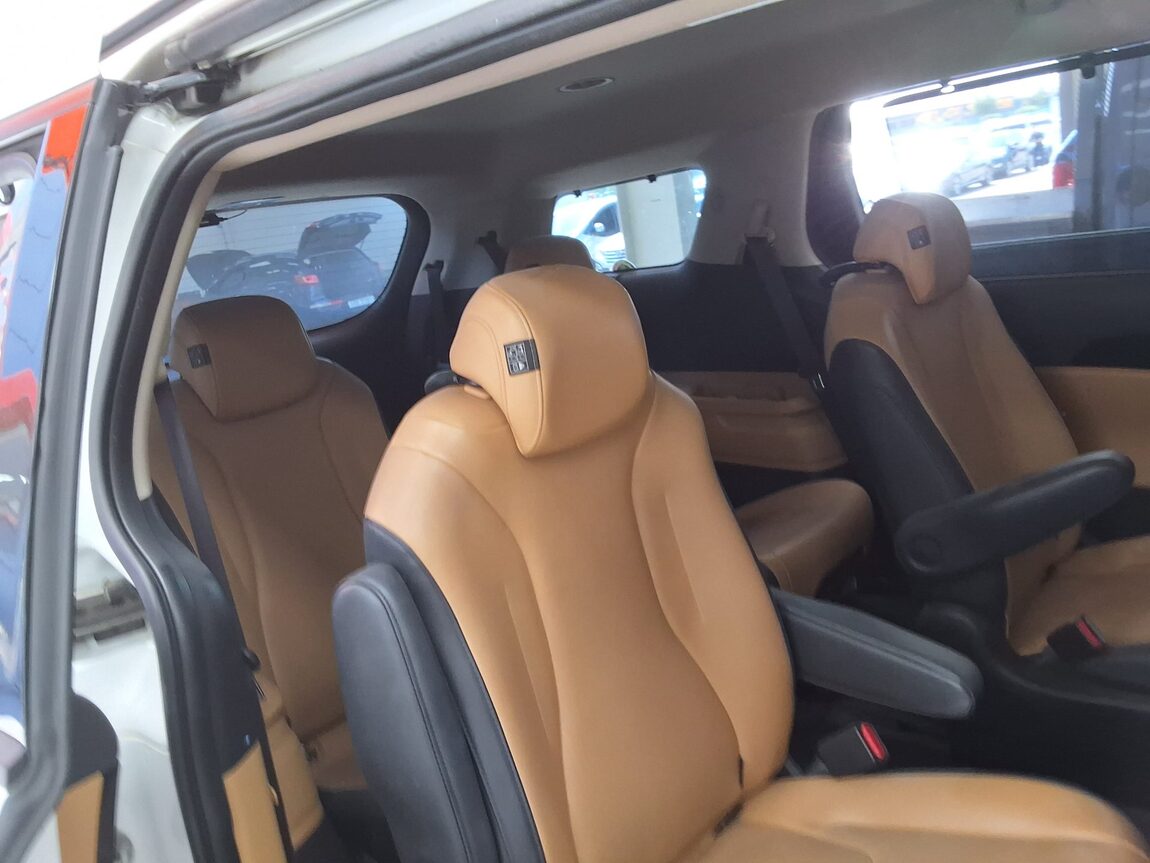 KIA NEW CARNIVAL (KA4) 9-SEATER DIESEL NOBLESSE 2023 - zdjęcie 14