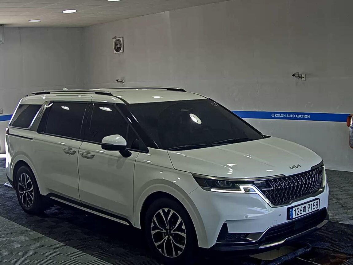 KIA NEW CARNIVAL (KA4) 9-SEATER DIESEL NOBLESSE 2023 - zdjęcie 3