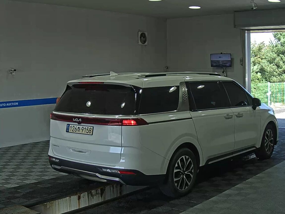 KIA NEW CARNIVAL (KA4) 9-SEATER DIESEL NOBLESSE 2023 - zdjęcie 5