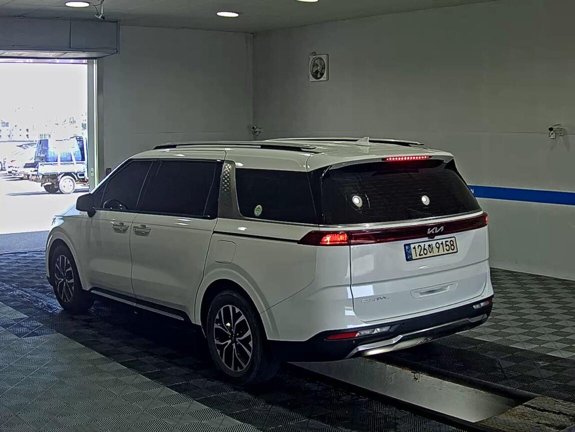 KIA NEW CARNIVAL (KA4) 9-SEATER DIESEL NOBLESSE 2023 - zdjęcie 6