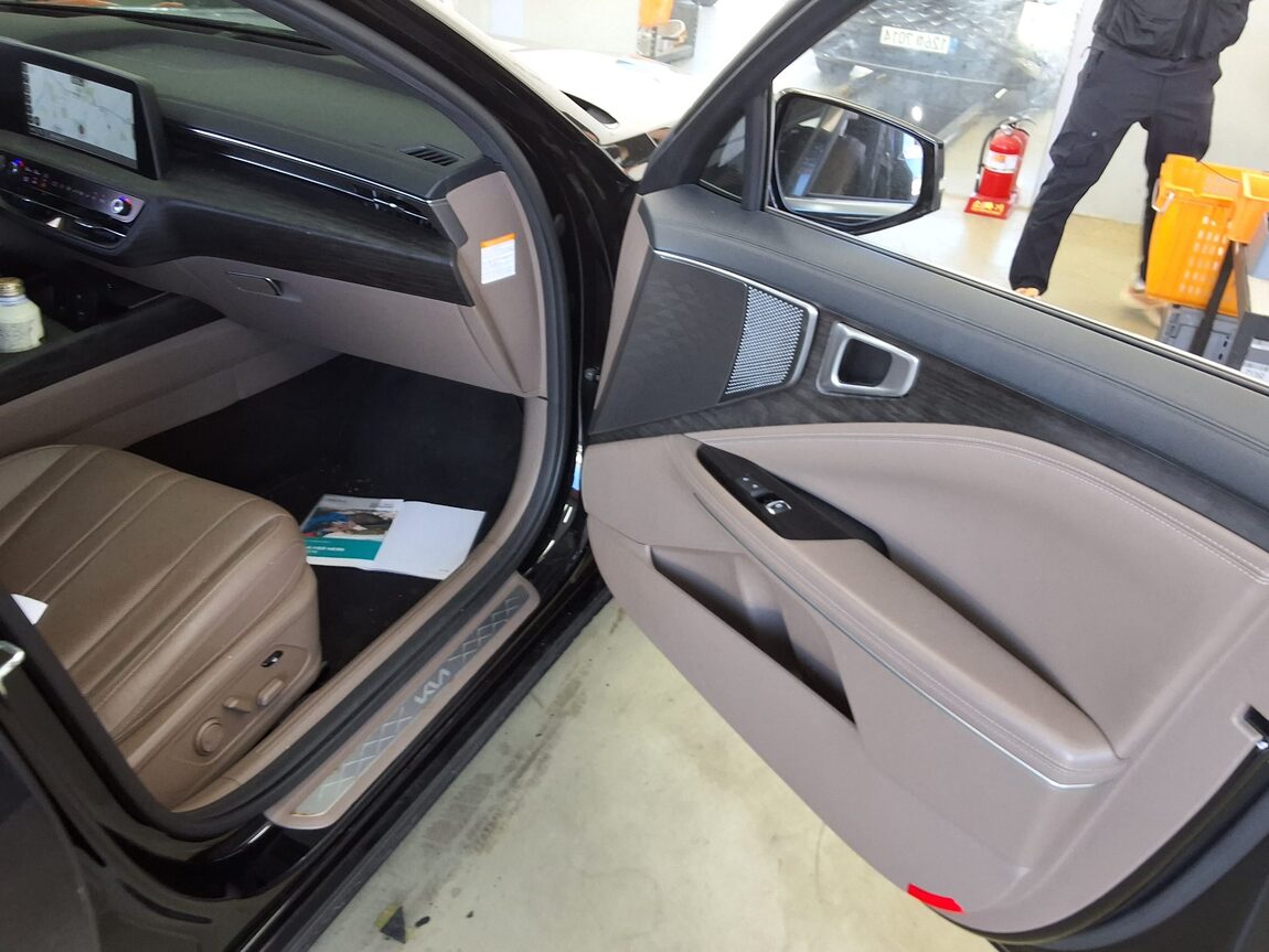KIA K8 HYBRID HEV NOBLESSE 2022 - zdjęcie 14