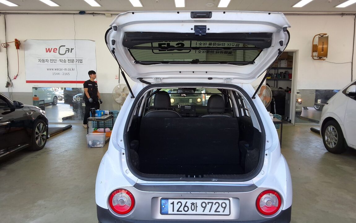HYUNDAI CASPER GASOLINE 1.0 VAN SMART 2023 - zdjęcie 15