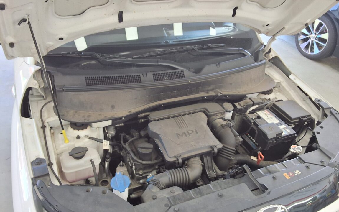 HYUNDAI CASPER GASOLINE 1.0 VAN SMART 2023 - zdjęcie 21